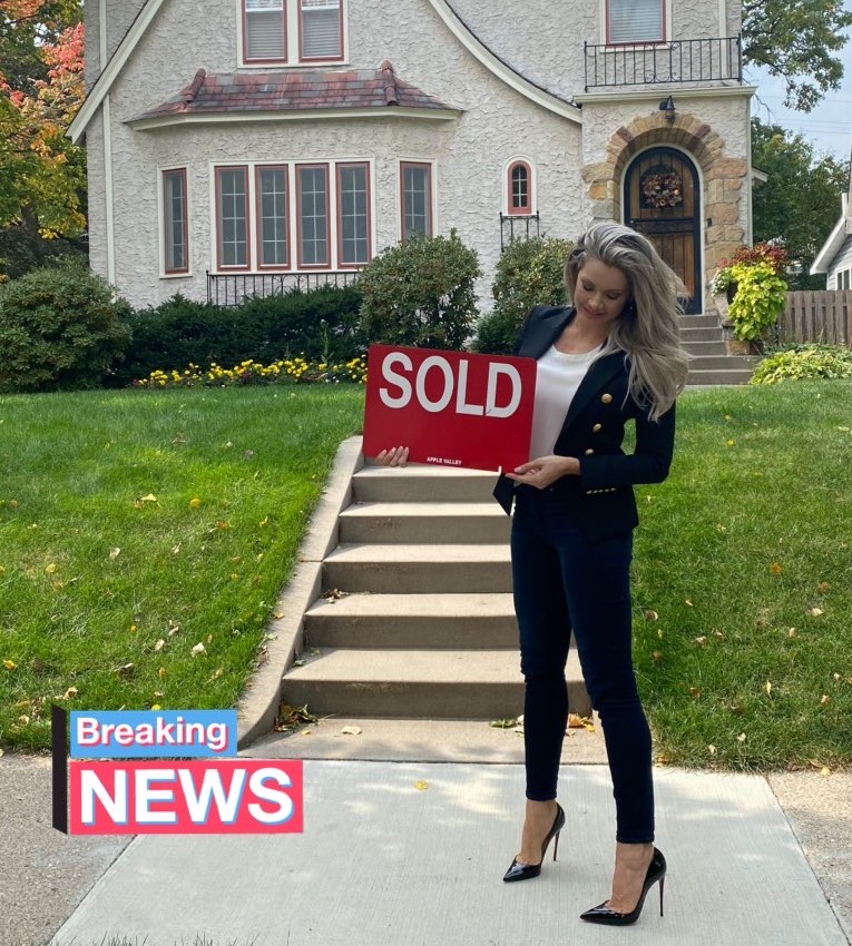 Janelle Pierzina Real Estate Influencer